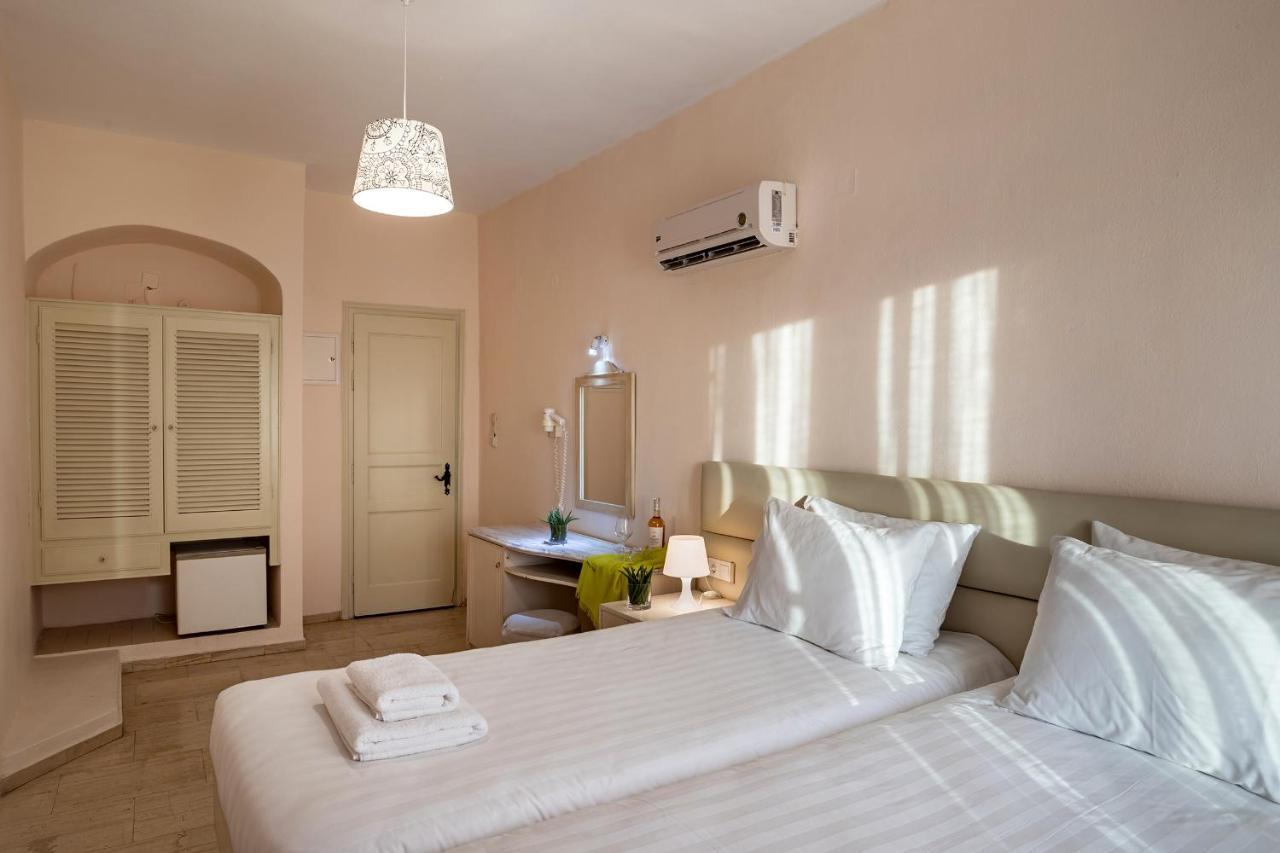 Olia Hotel Túrlosz Kültér fotó